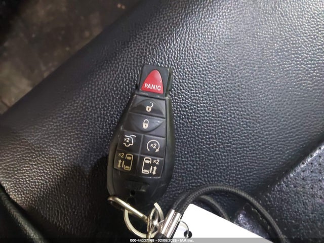 2012 Chrysler Town & Country Touring მანქანა იყიდება აუქციონზე, vin: 2C4RC1BG5CR300450, აუქციონის ნომერი: 44337168