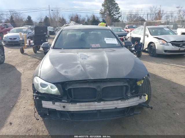 44337175 :رقم المزاد ، WBA5A7C51FD624990 vin ، 2015 Bmw 528i Xdrive مزاد بيع