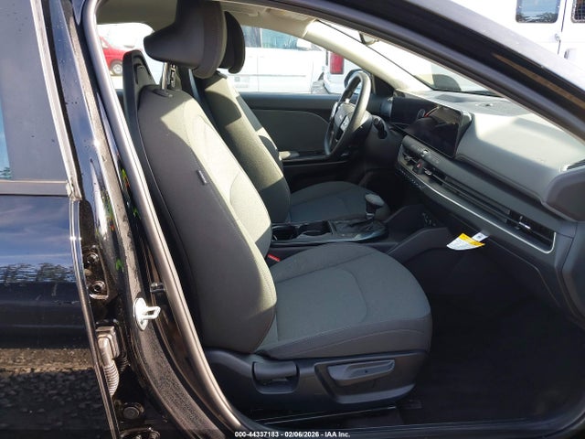 KIA K4 Lxs 2025 3KPFT4DE1SE192747 Image 17