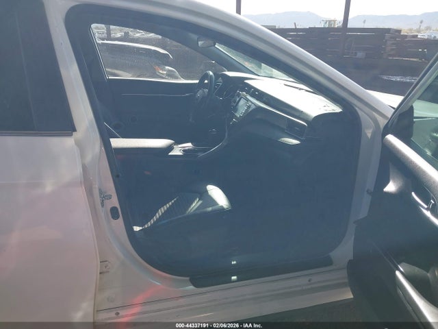 4T1G11AK5LU382486 Toyota CAMRY SE