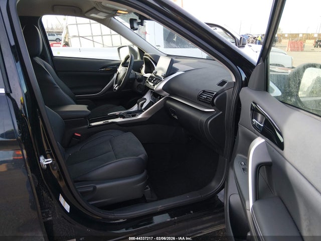 2025 MITSUBISHI ECLIPSE CROSS JA4ATWAA7SZ044043 Photo 4