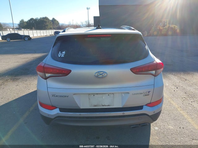 KM8J3CA26GU250936 Hyundai Tucson Limited