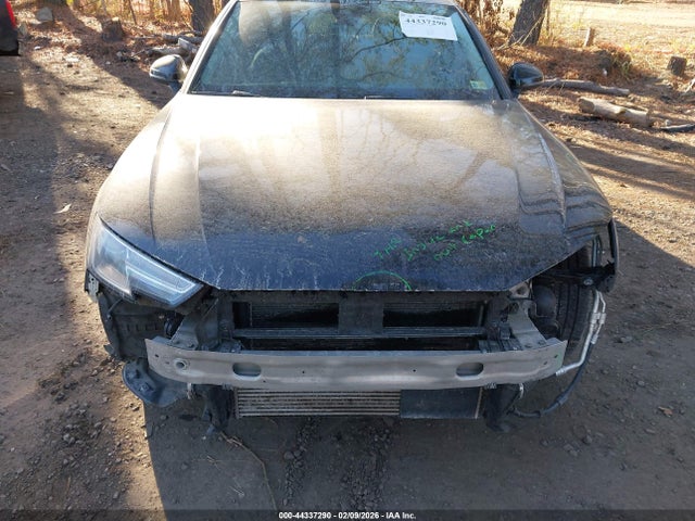 2017 AUDI A4 WAUGNAF44HN058883 Photo 5