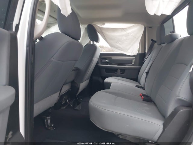 44337304 :رقم المزاد ، 1C6RR7TT5KS648234 vin ، 2019 Ram 1500 Classic Slt  4x4 6'4 Box مزاد بيع