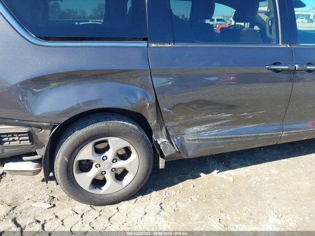 Aukcja sprzedaży 2017 Chrysler Pacifica Touring-l Plus, vin: 2C4RC1EG0HR577574, numer aukcji: 44337333