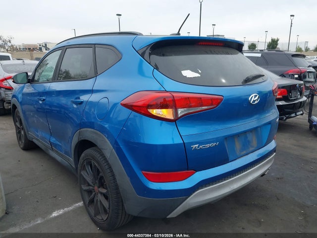 Hyundai Tucson Night 2017 KM8J33A2XHU465611 Image 3