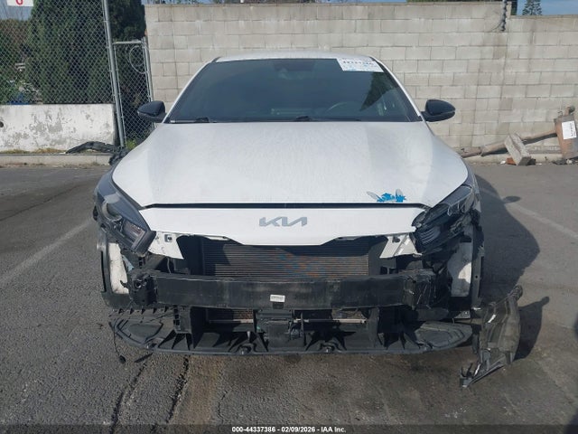 3KPF54AD4NE436997 KIA Forte Gt-line