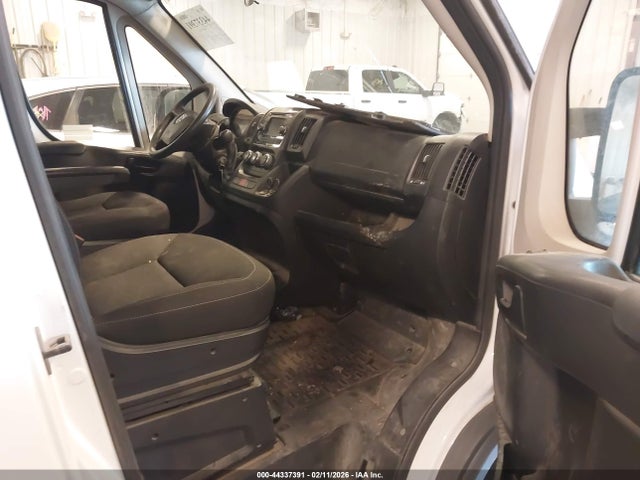 Продажа на аукционе авто 2015 Ram Promaster 3500 High Roof, vin: 3C6URVHG2FE500710, номер лота: 44337391