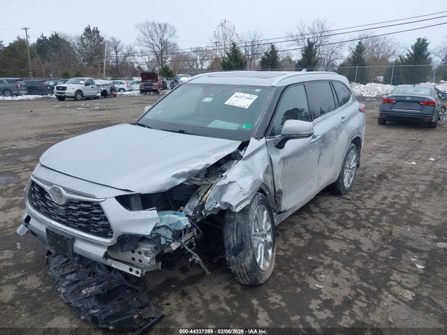 2020 TOYOTA HIGHLANDER 5TDDZRBH0LS034990 Photo 1