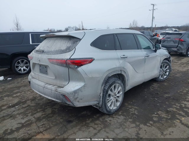 2020 TOYOTA HIGHLANDER 5TDDZRBH0LS034990 Photo 3
