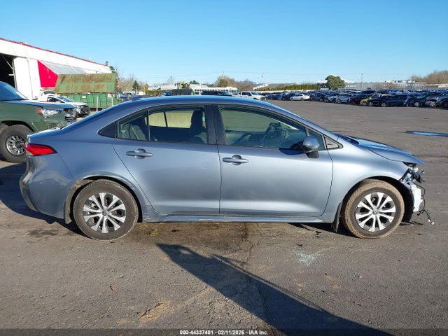 Toyota Corolla Hybrid Le 2022 JTDEAMDE2NJ053266 Image 14