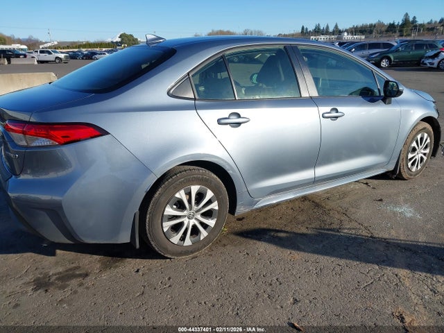 Toyota Corolla Hybrid Le 2022 JTDEAMDE2NJ053266 Image 18