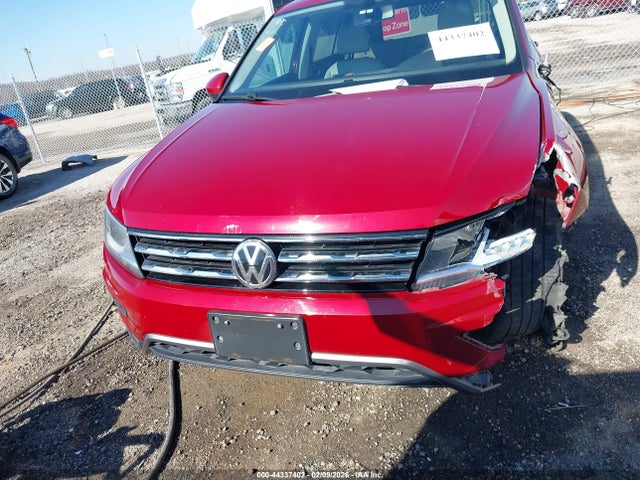 Продажа на аукционе авто 2018 Volkswagen Tiguan 2.0t Se/2.0t Sel, vin: 3VV2B7AX9JM029567, номер лота: 44337402