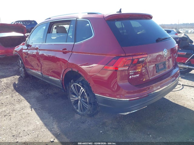 Продажа на аукционе авто 2018 Volkswagen Tiguan 2.0t Se/2.0t Sel, vin: 3VV2B7AX9JM029567, номер лота: 44337402