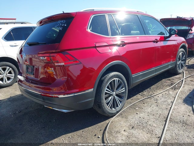 Продажа на аукционе авто 2018 Volkswagen Tiguan 2.0t Se/2.0t Sel, vin: 3VV2B7AX9JM029567, номер лота: 44337402
