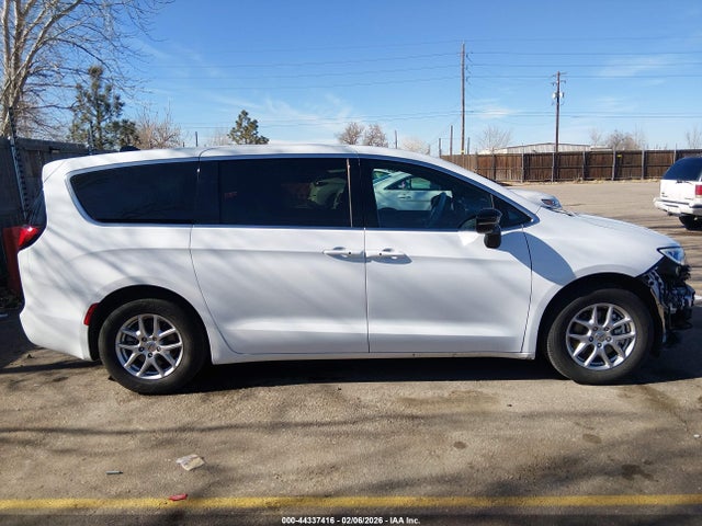 Chrysler Pacifica Select 2025 2C4RC1BG3SR545598 Image 14