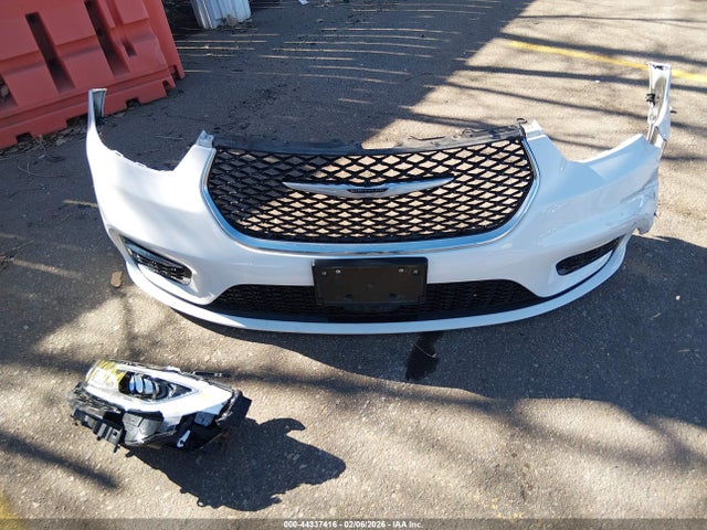 Chrysler Pacifica Select 2025 2C4RC1BG3SR545598 Image 12