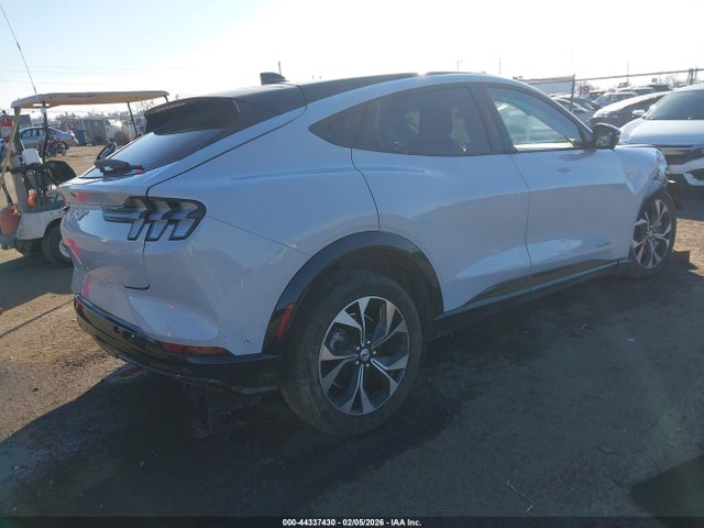 2023 FORD MUSTANG MACH-E 3FMTK3RM9PMA02685 Photo 3
