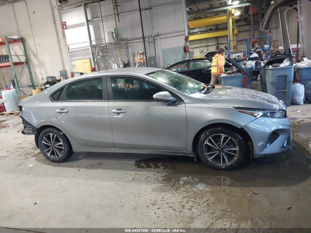 KIA Forte Lxs 2023 3KPF24AD2PE609573 Image 13