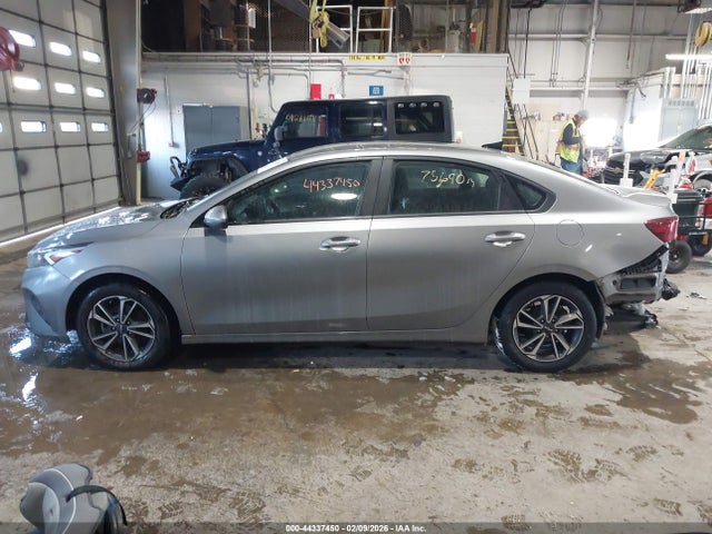 KIA Forte Lxs 2023 3KPF24AD2PE609573 Image 14