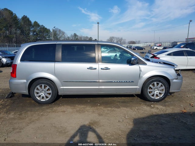 2012 Chrysler Town & Country Touring-l მანქანა იყიდება აუქციონზე, vin: 2C4RC1CG8CR361337, აუქციონის ნომერი: 44337498