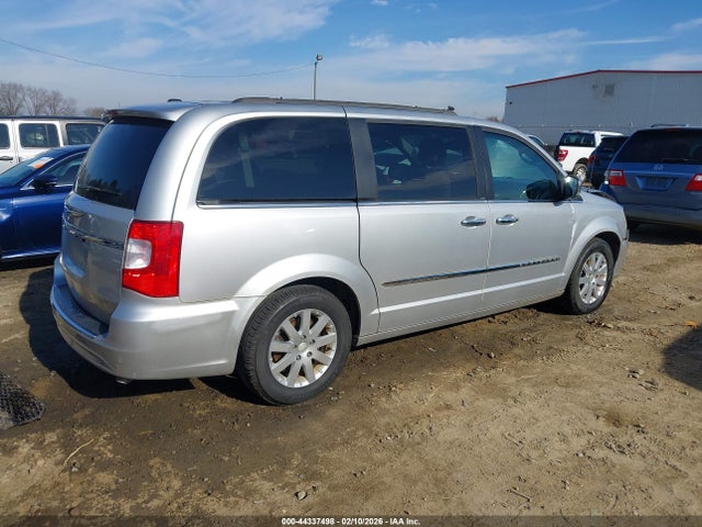 2012 Chrysler Town & Country Touring-l მანქანა იყიდება აუქციონზე, vin: 2C4RC1CG8CR361337, აუქციონის ნომერი: 44337498