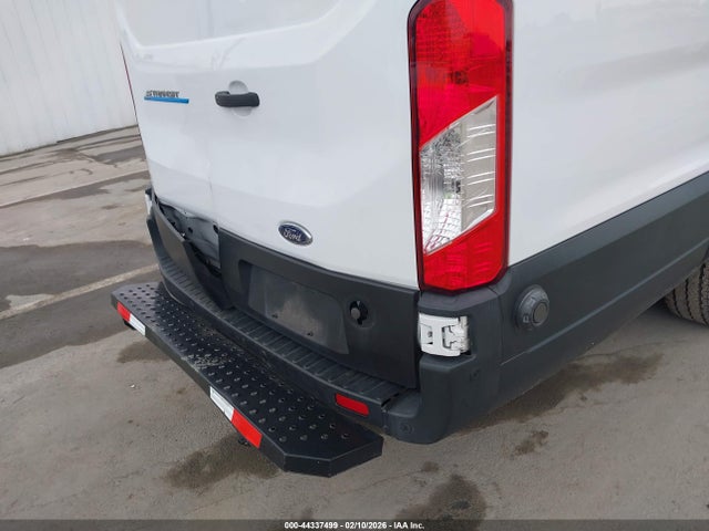 1FTBW3XK7NKA08284 Ford E-transit-350 Cargo Van