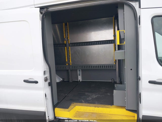 1FTBW3XK7NKA08284 Ford E-transit-350 Cargo Van