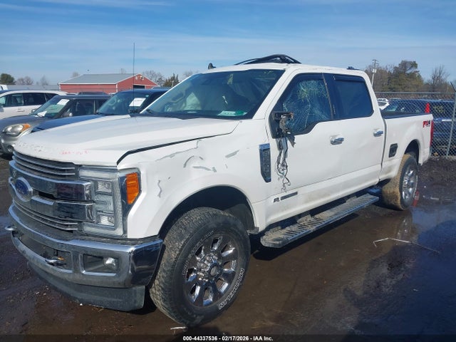 Ford F-250 Lariat 2019 1FT7W2BT2KEG31452 Image 2