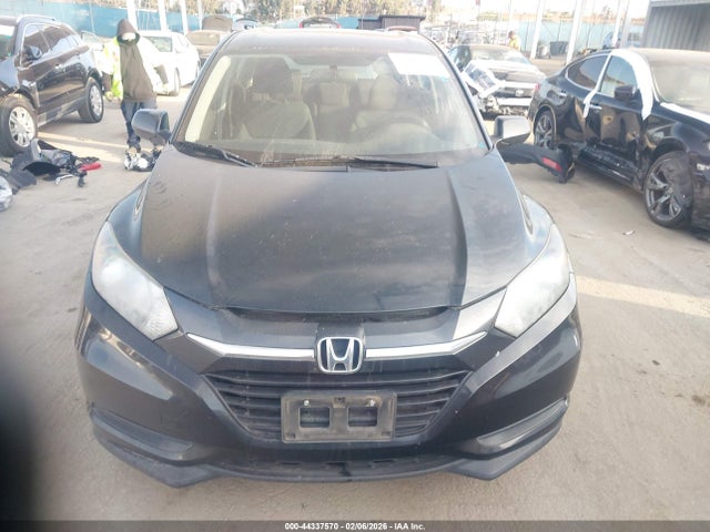 3CZRU5H38GM709283 Honda HR-V LX