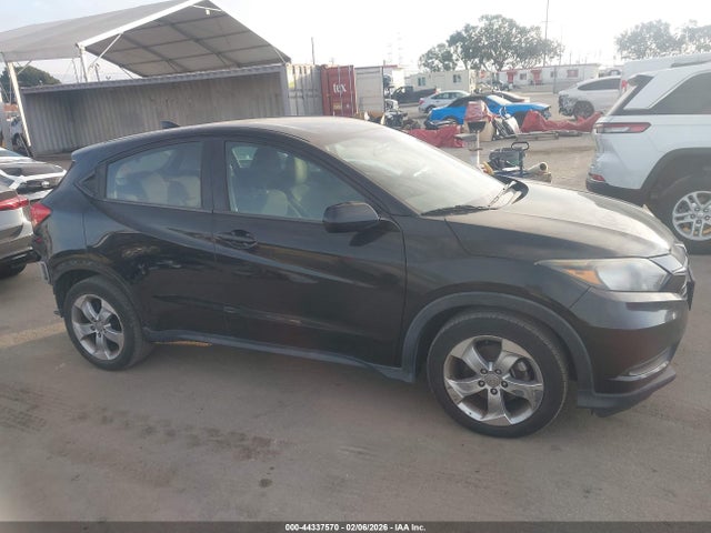 3CZRU5H38GM709283 Honda HR-V LX