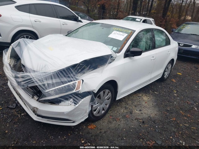 Продажа на аукционе авто 2015 Volkswagen Jetta 2.0l S, vin: 3VW2K7AJ0FM315449, номер лота: 44337586