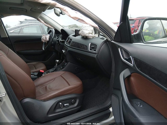 2016 AUDI Q3 WA1EFCFS2GR021382 Photo 4