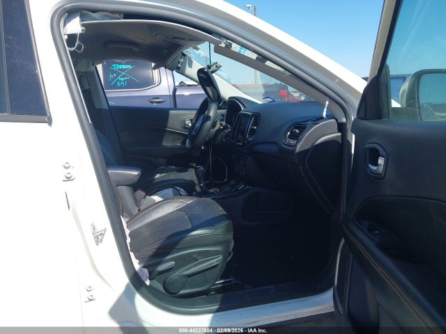 2021 JEEP COMPASS 3C4NJDCB2MT572770 Photo 4