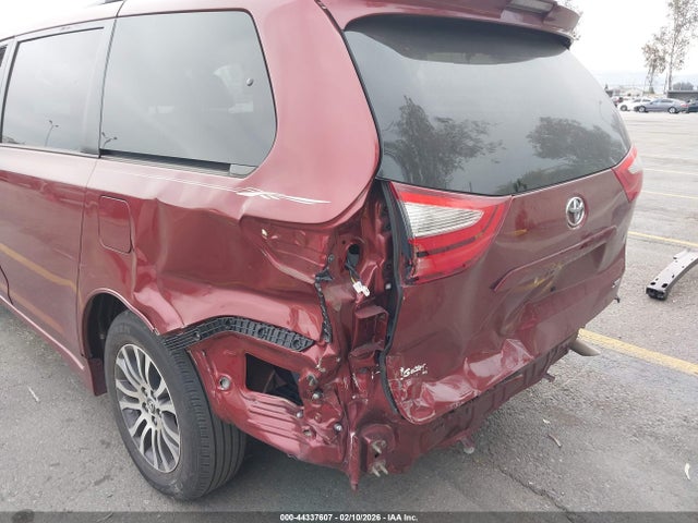 Продажа на аукционе авто 2019 Toyota Sienna Xle 8 Passenger, vin: 5TDYZ3DC6KS017142, номер лота: 44337607