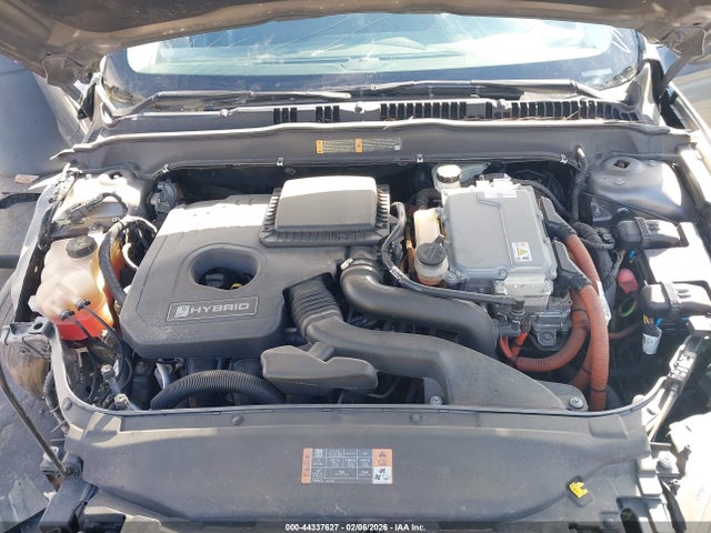 3FA6P0LU7ER392749 Ford Fusion Hybrid Se