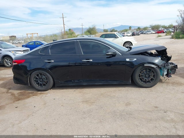 5XXGT4L32JG206343 KIA Optima Lx