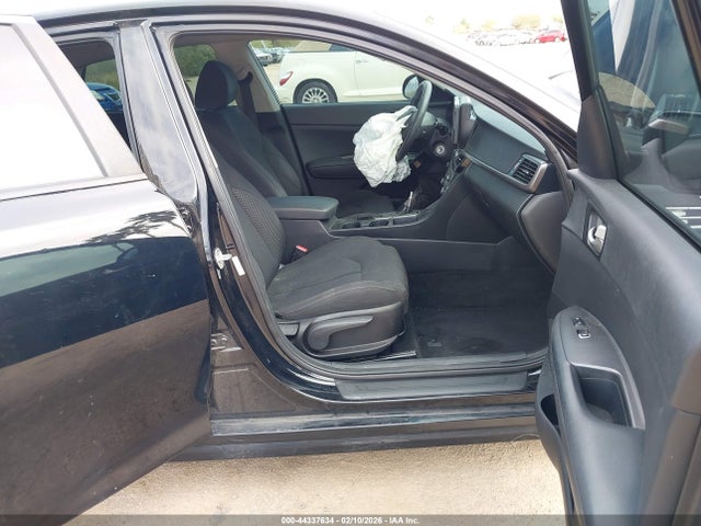 5XXGT4L32JG206343 KIA Optima Lx
