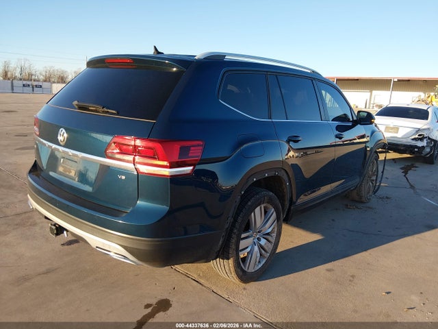 2019 Volkswagen Atlas 3.6l V6 Se W/technology მანქანა იყიდება აუქციონზე, vin: 1V2WR2CA4KC599646, აუქციონის ნომერი: 44337636