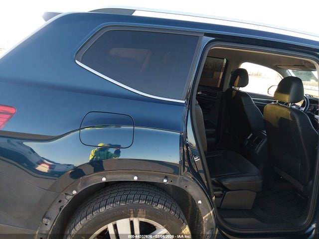 2019 Volkswagen Atlas 3.6l V6 Se W/technology მანქანა იყიდება აუქციონზე, vin: 1V2WR2CA4KC599646, აუქციონის ნომერი: 44337636