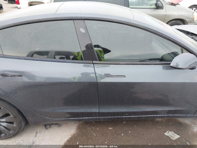 44337643 :رقم المزاد ، 5YJ3E1EC6PF637395 vin ، 2023 Tesla Model 3 Performance Dual Motor All-wheel Drive مزاد بيع