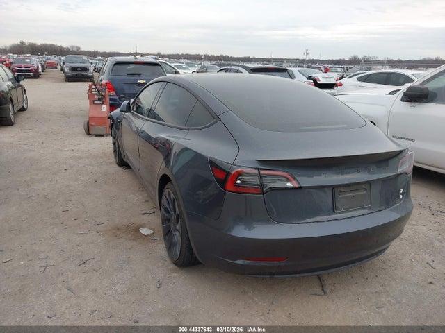 44337643 :رقم المزاد ، 5YJ3E1EC6PF637395 vin ، 2023 Tesla Model 3 Performance Dual Motor All-wheel Drive مزاد بيع