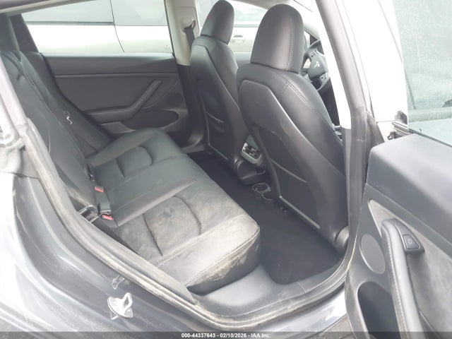 44337643 :رقم المزاد ، 5YJ3E1EC6PF637395 vin ، 2023 Tesla Model 3 Performance Dual Motor All-wheel Drive مزاد بيع