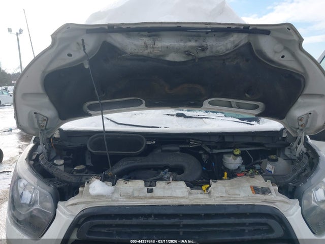 44337648 :رقم المزاد ، 1FDZX2CMXHKB28058 vin ، 2017 Ford Transit-350 Xl مزاد بيع