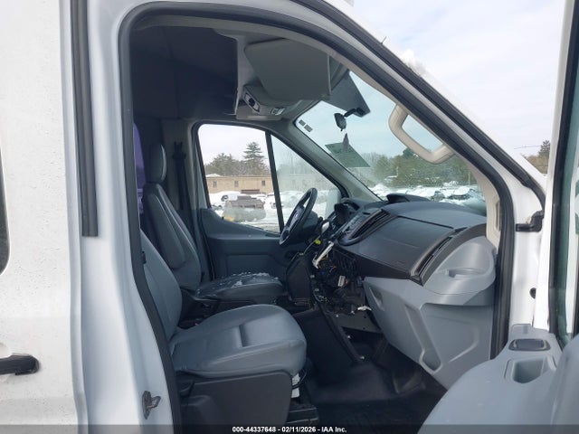 44337648 :رقم المزاد ، 1FDZX2CMXHKB28058 vin ، 2017 Ford Transit-350 Xl مزاد بيع