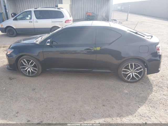 Scion TC 2016 JTKJF5C75GJ014210 Image 14