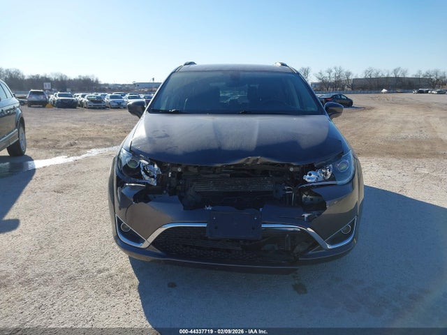 Продажа на аукционе авто 2019 Chrysler Pacifica Touring L, vin: 2C4RC1BGXKR531522, номер лота: 44337719