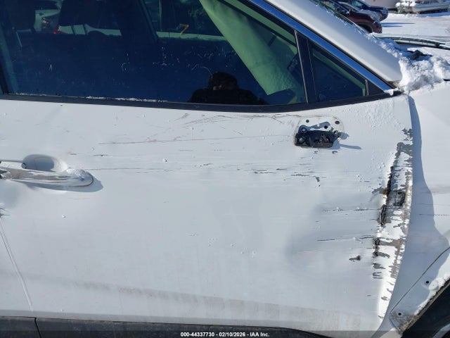 Toyota Rav4 Hybrid Le 2022 JTMLWRFV9ND156914 Image 18
