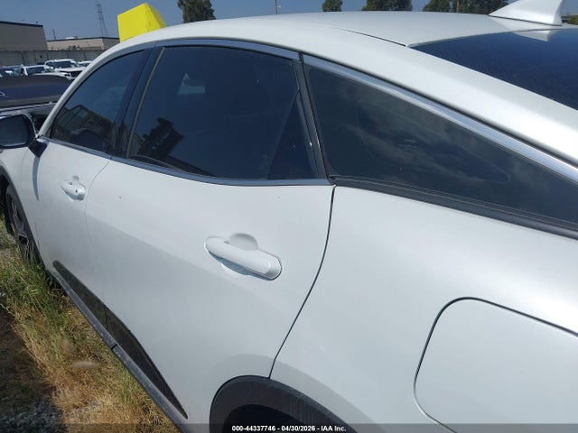 Toyota Crown Xle 2024 JTDAAAAF0R3029293 Image 15