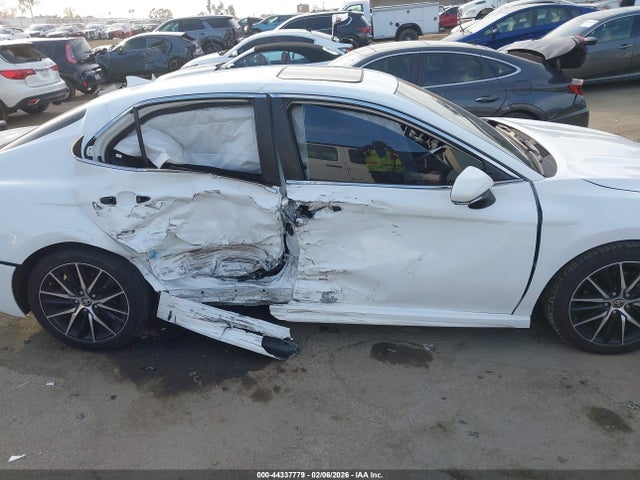 4T1T11AK7PU752289 Toyota CAMRY SE